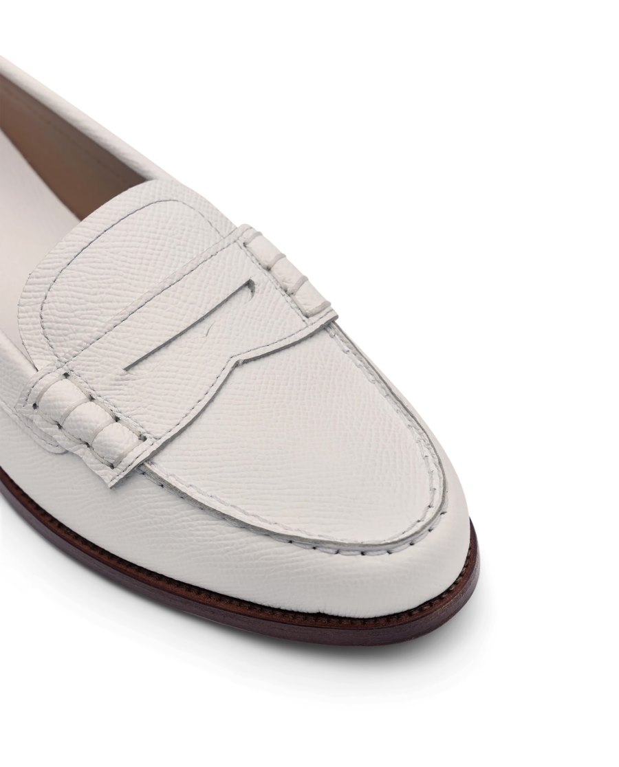 Loafers Lottusse Liberty Feminino Branco | SS01447-001